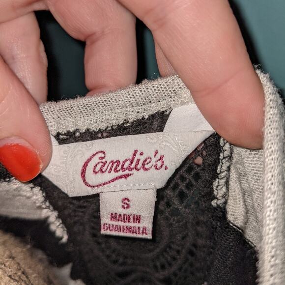 Gray and black top Embroidered back detail - Picture 6 of 6